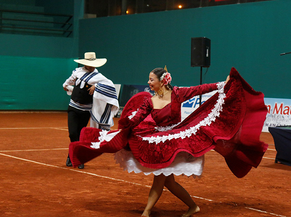 SE INICIÓ LA FIESTA DEL TENIS EN EL CLUB TERRAZAS