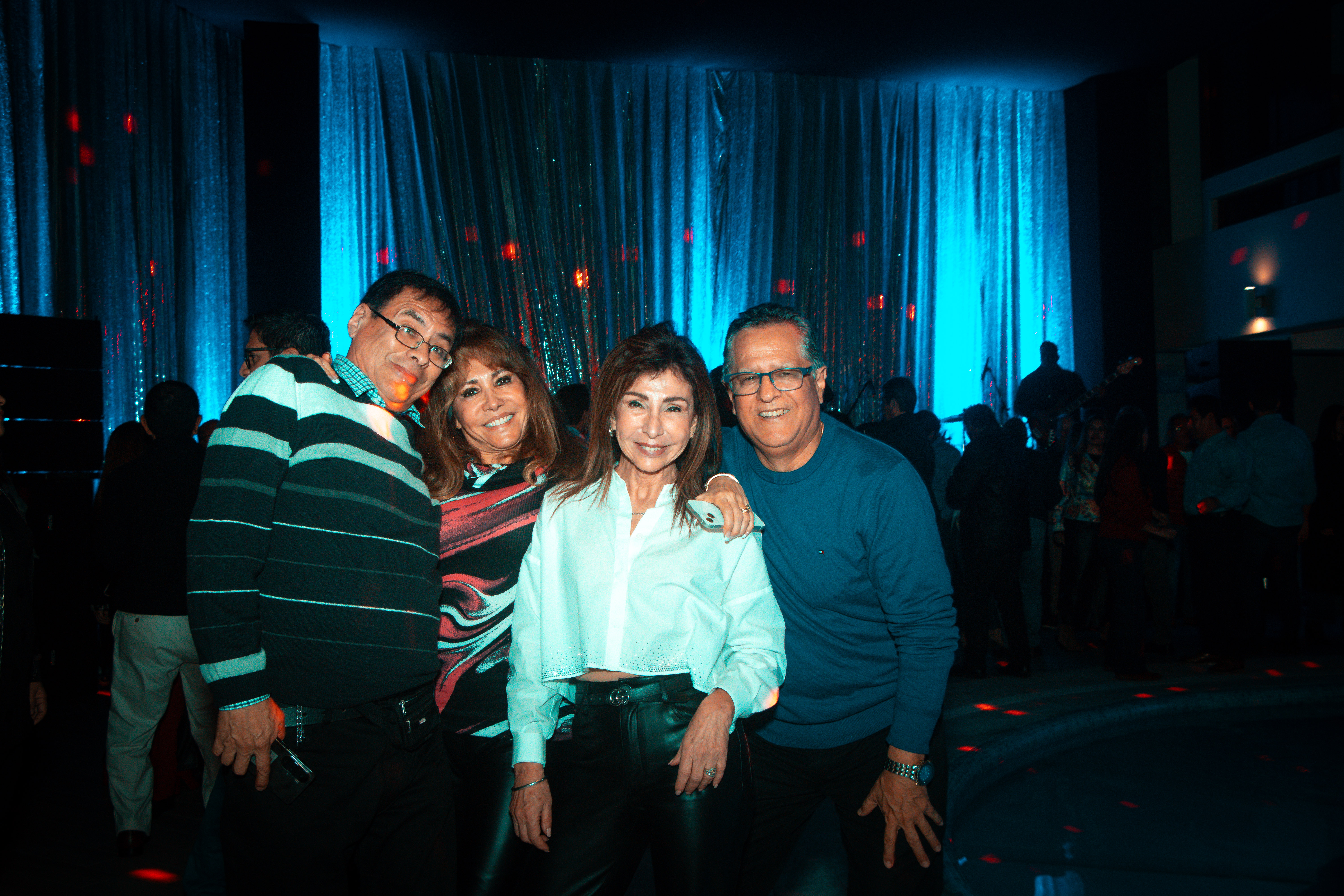 NOCHE DE ROCK FRENTE AL MAR 